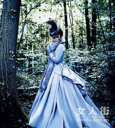 凱拉奈特莉登Vogue十月刊封面